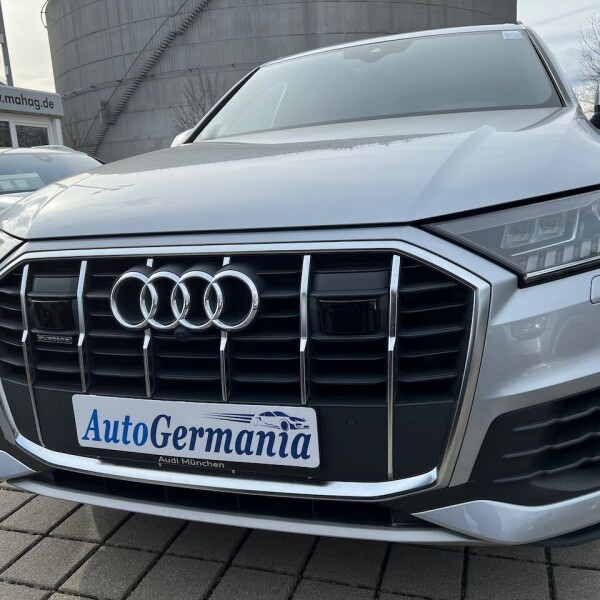 Audi Q7 из Германии (67210)