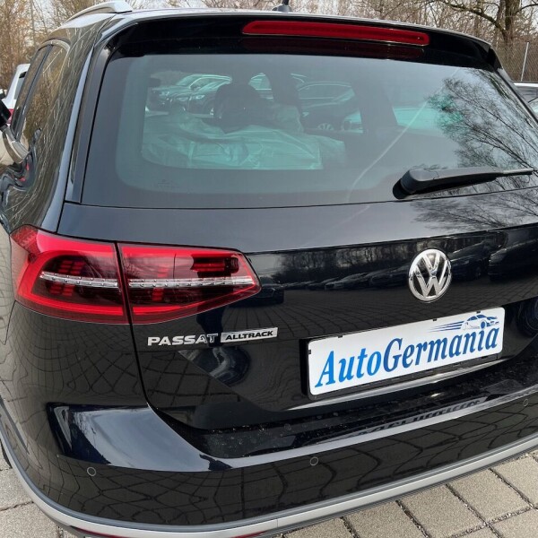 Volkswagen Alltrack из Германии (67362)