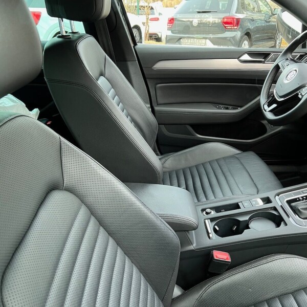 Volkswagen Alltrack из Германии (67382)