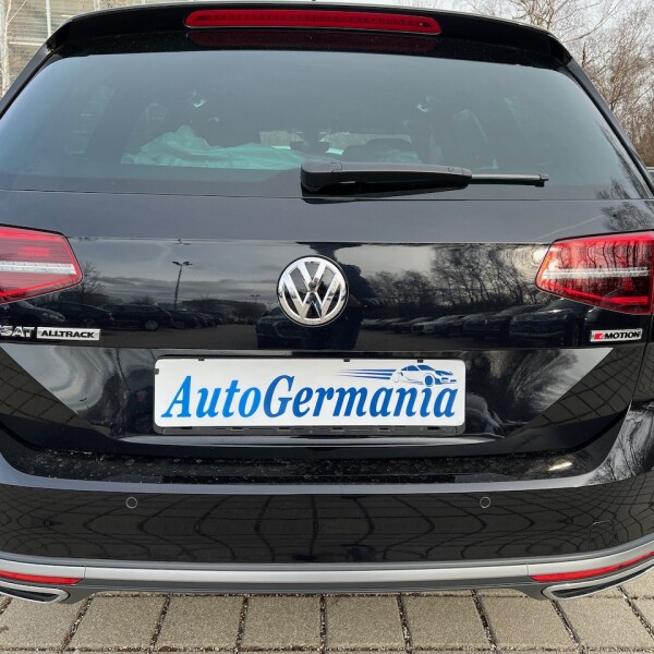 Volkswagen Alltrack из Германии (67361)