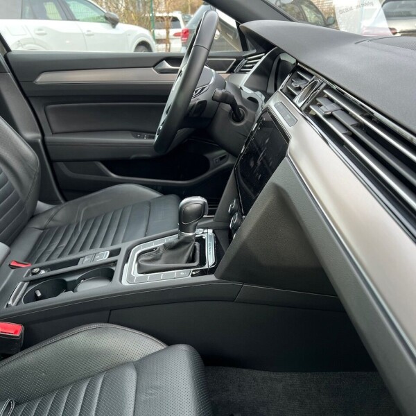 Volkswagen Alltrack из Германии (67384)