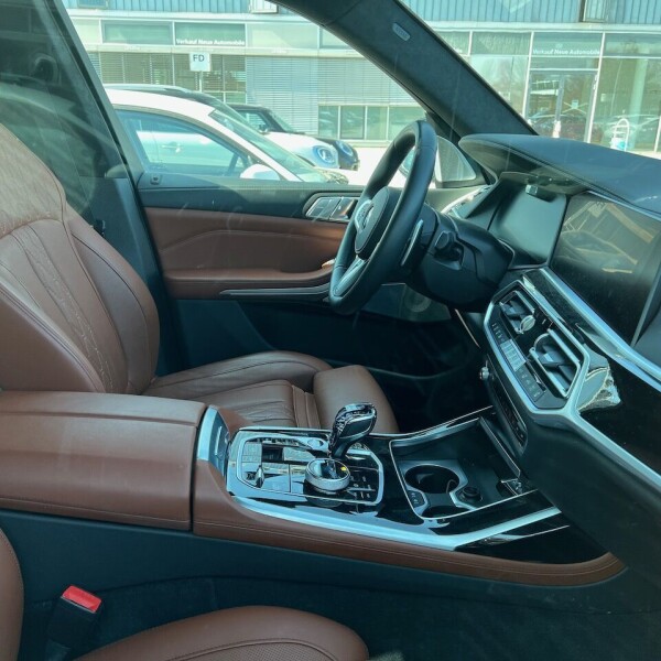 BMW X7 из Германии (67481)