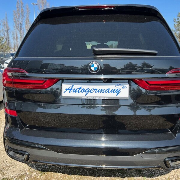 BMW X7 из Германии (67444)