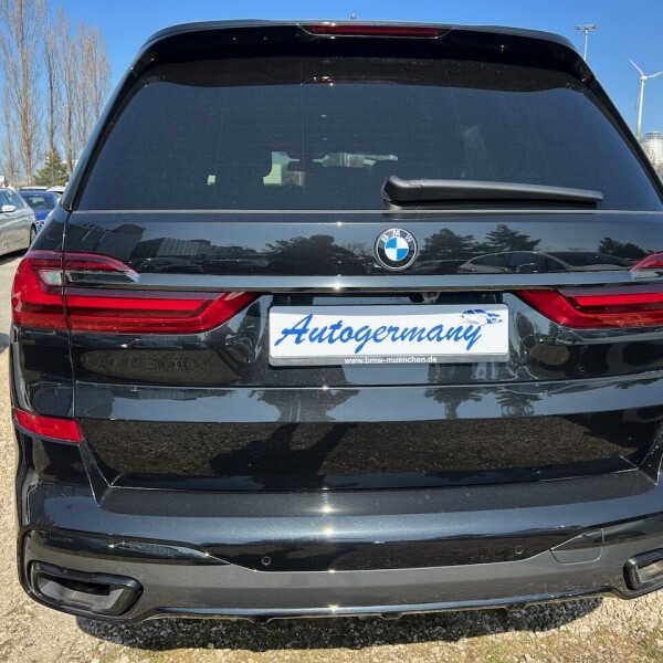 BMW X7 из Германии (67438)