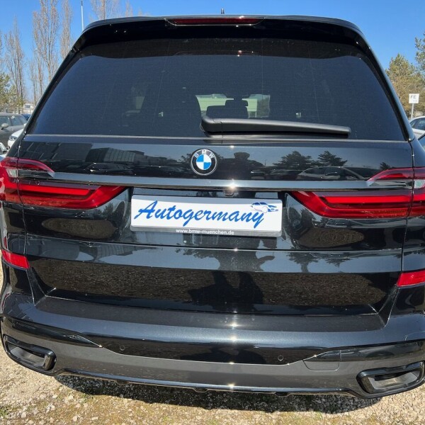 BMW X7 из Германии (67440)