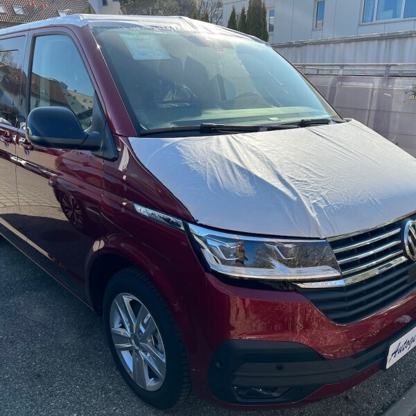 Volkswagen Multivan/Caravelle/Transporter из Германии (67570)
