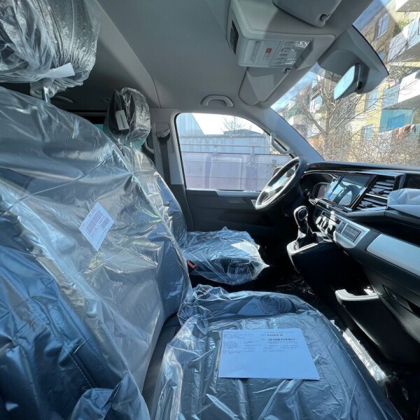 Volkswagen Multivan/Caravelle/Transporter из Германии (67600)