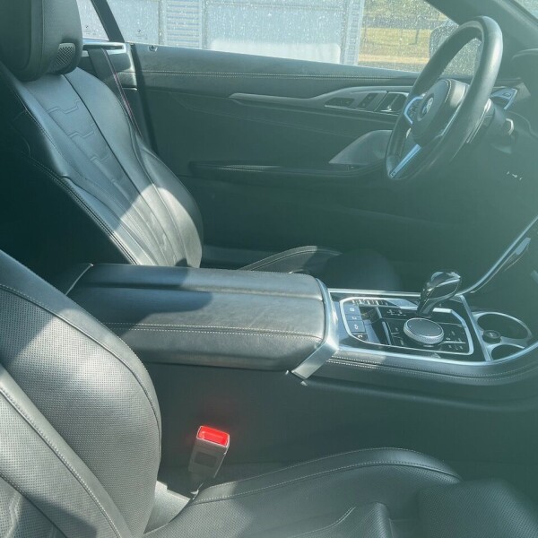 BMW 8-серии из Германии (67933)