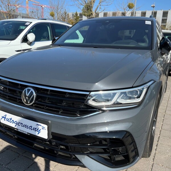 Volkswagen  Tiguan из Германии (68071)