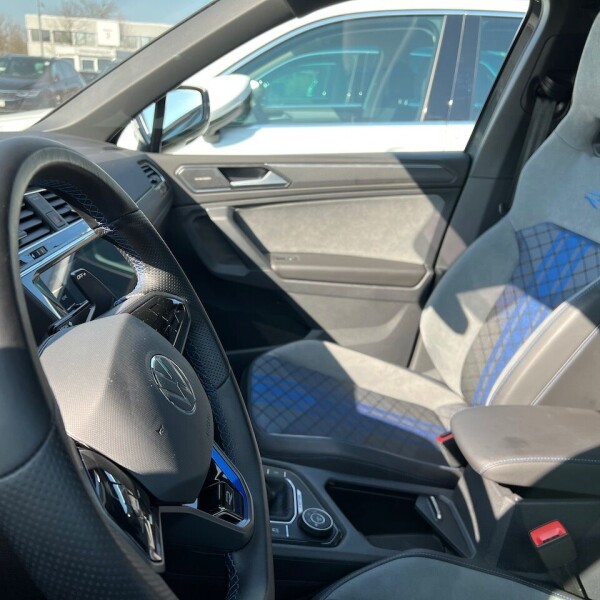 Volkswagen  Tiguan из Германии (68042)