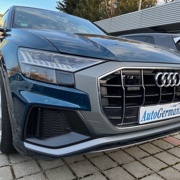 Audi Q8 из Германии (68304)