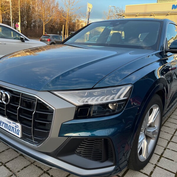 Audi Q8 из Германии (68297)