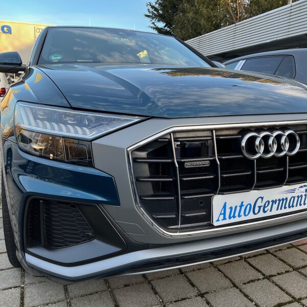 Audi Q8 из Германии (68307)