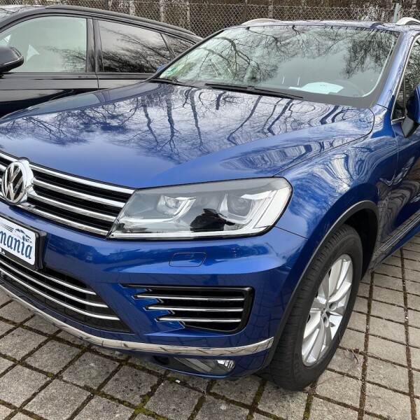 Volkswagen Touareg из Германии (68414)