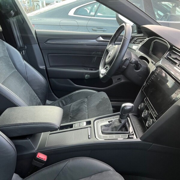 Volkswagen Arteon из Германии (68602)
