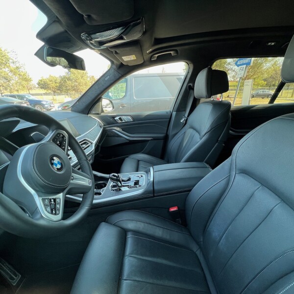 BMW X7 из Германии (68776)