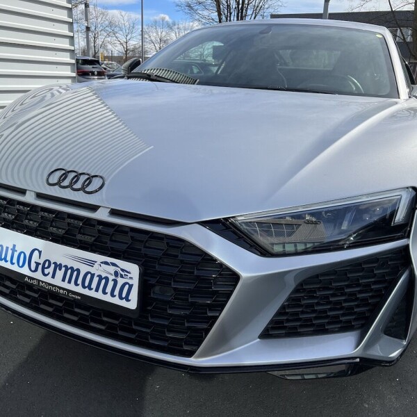 Audi R8 из Германии (69074)