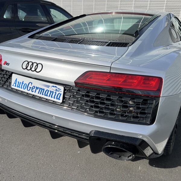 Audi R8 из Германии (69090)