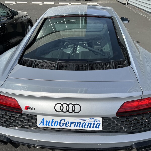 Audi R8 из Германии (69085)