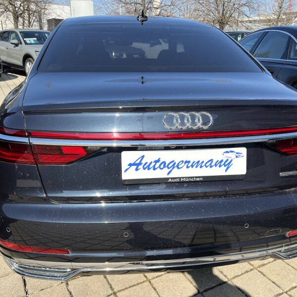 Audi A8  из Германии (69285)