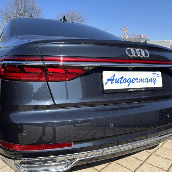 Audi A8  из Германии (69295)