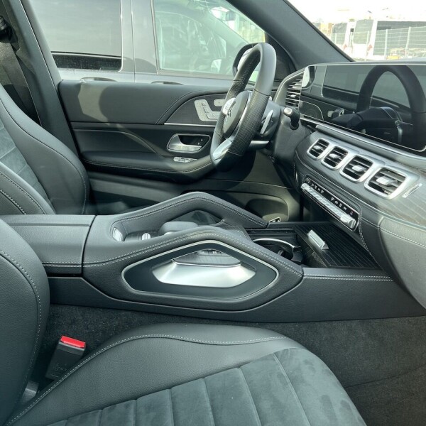 Mercedes-Benz GLE-Klasse из Германии (69489)