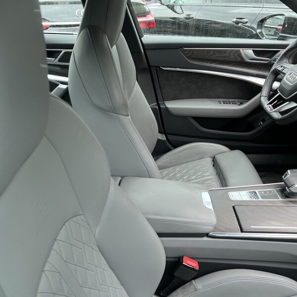 Audi A6  из Германии (69675)
