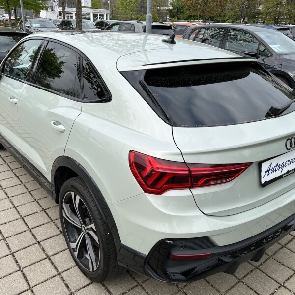 Audi Q3 из Германии (69827)
