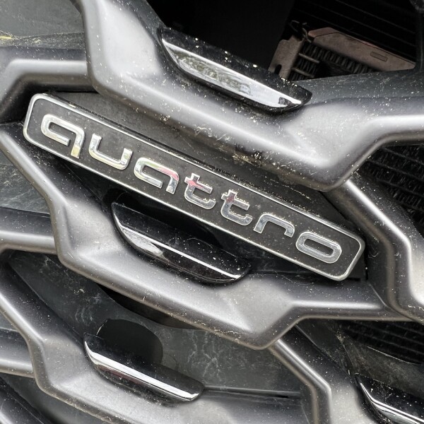 Audi Q3 из Германии (69853)