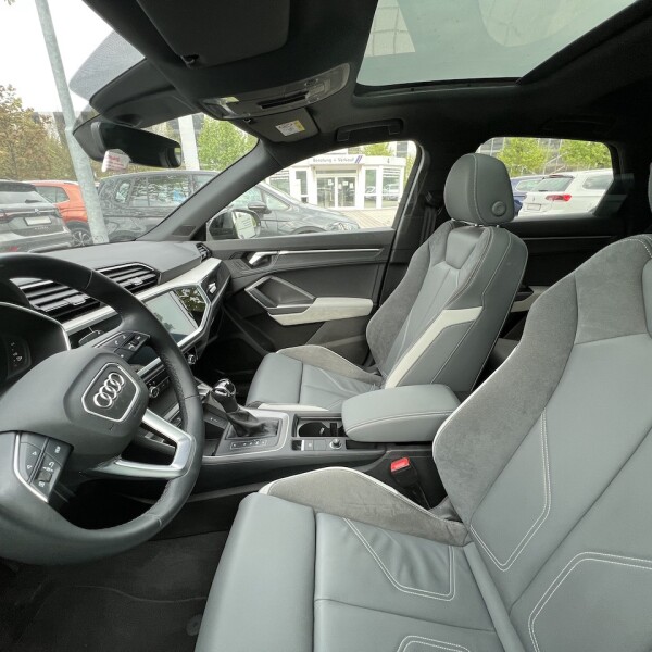 Audi Q3 из Германии (69847)