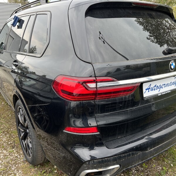 BMW X7 из Германии (69856)