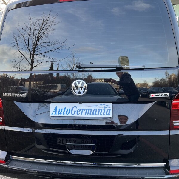 Volkswagen Multivan/Caravelle/Transporter из Германии (69981)