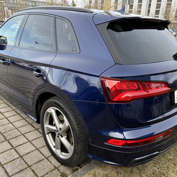 Audi Q5 из Германии (70115)