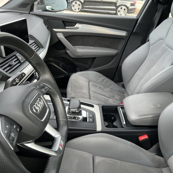 Audi Q5 из Германии (70141)
