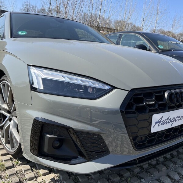 Audi A5  из Германии (70395)