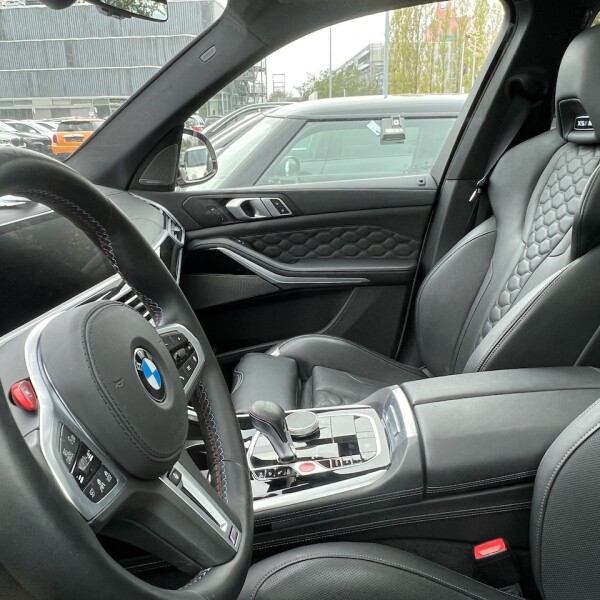 BMW X5 M из Германии (70489)