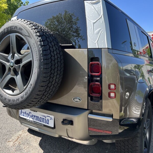 Land Rover Defender из Германии (71061)