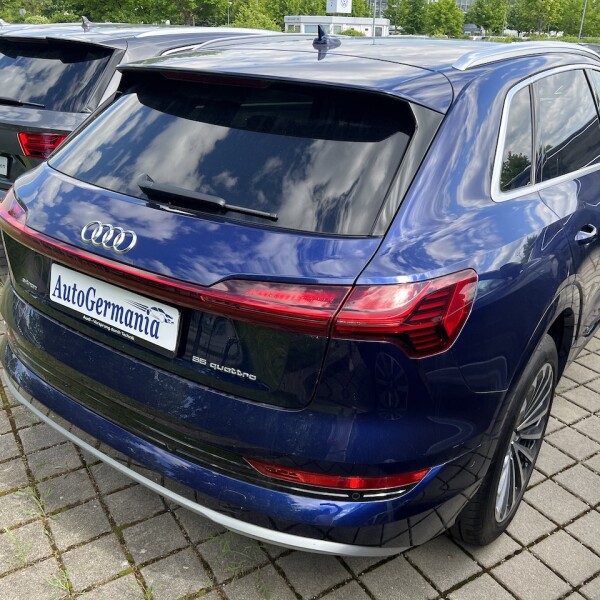 Audi e-tron из Германии (71128)