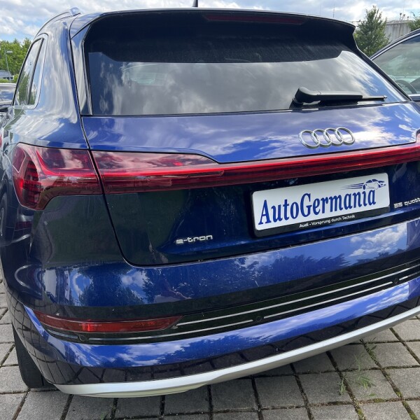 Audi e-tron из Германии (71117)