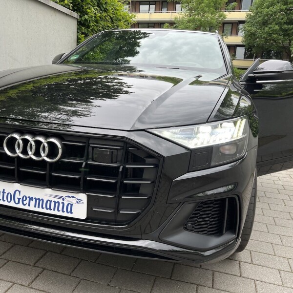 Audi Q8 из Германии (71319)