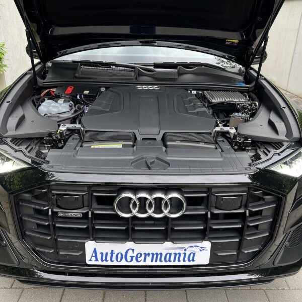 Audi Q8 из Германии (71309)