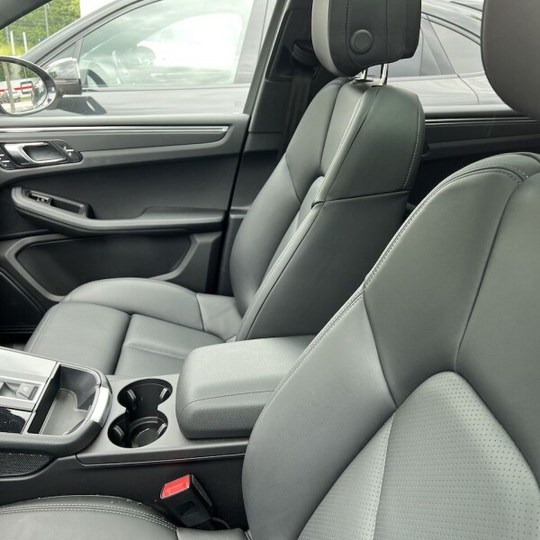 Porsche Macan из Германии (71391)