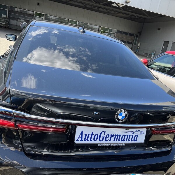 BMW 7-серии из Германии (71416)