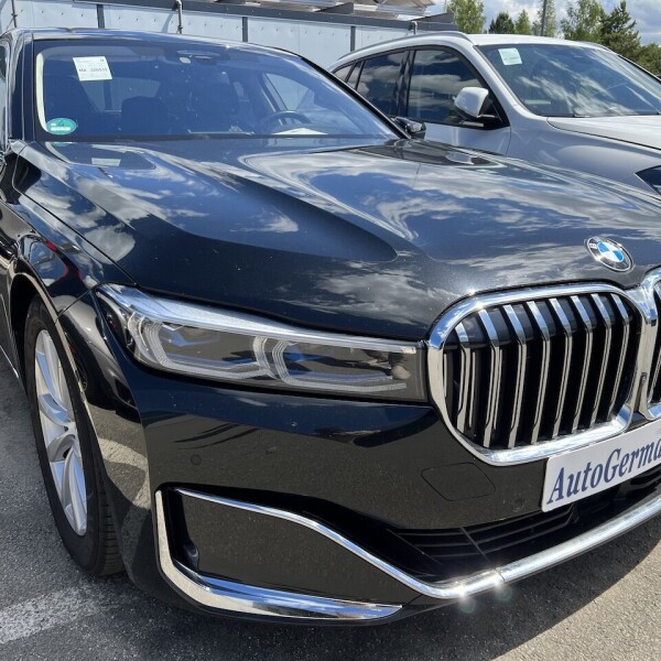 BMW 7-серии из Германии (71399)