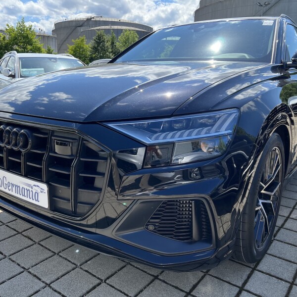 Audi SQ8 из Германии (71573)