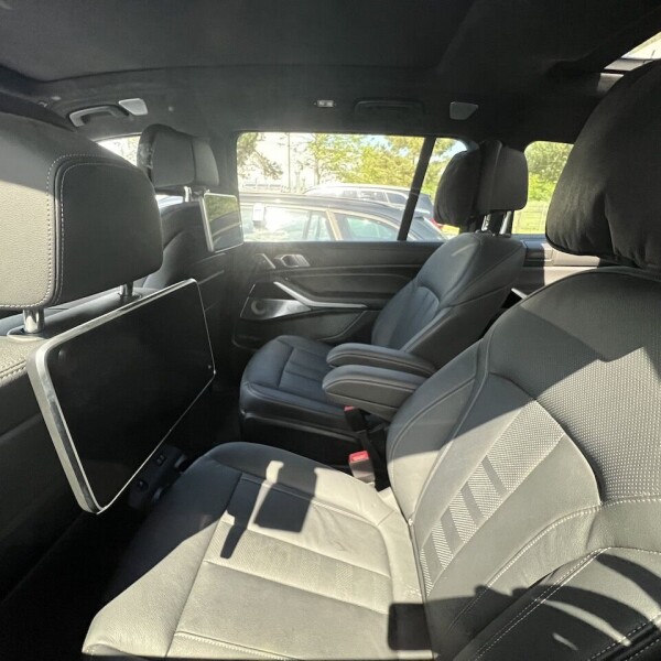 BMW X7 из Германии (71636)