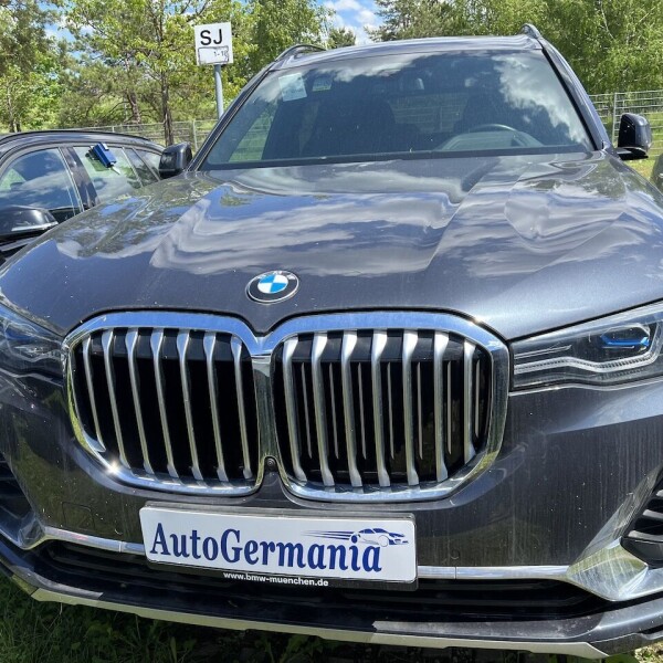 BMW X7 из Германии (71611)