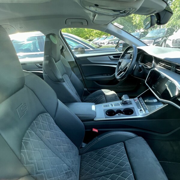 Audi A6  из Германии (71735)