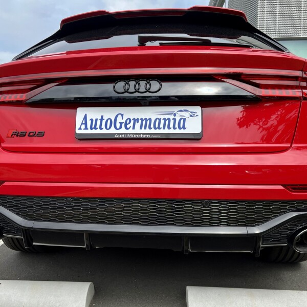 Audi RSQ8 из Германии (72010)