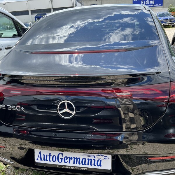 Mercedes-Benz EQE из Германии (72121)